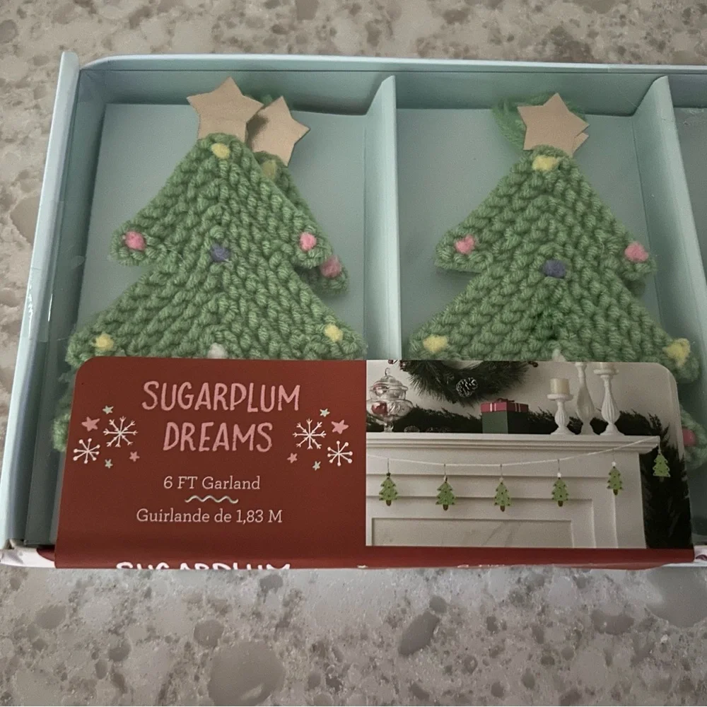 “New” Sugarplum Dreams Christmas Trees 6 ft Garland